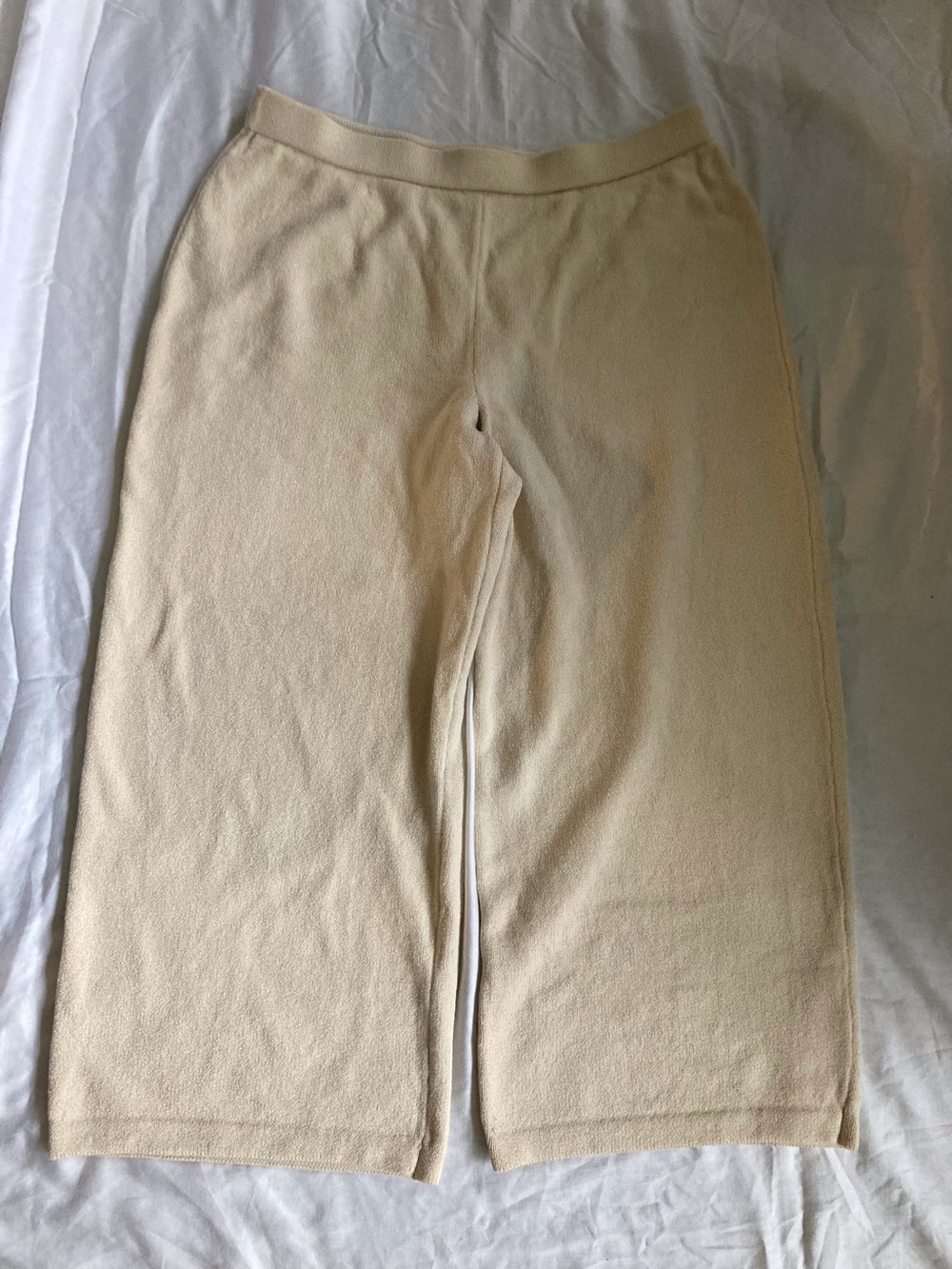 St John Collection Cream Santana Knit Wide Leg Pants Size 14 
Resort 2009 EUC